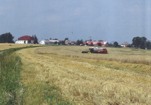 Zámek od průmyslové zóny ... Horní Tošanovice, Mgr. Irena Cichá
